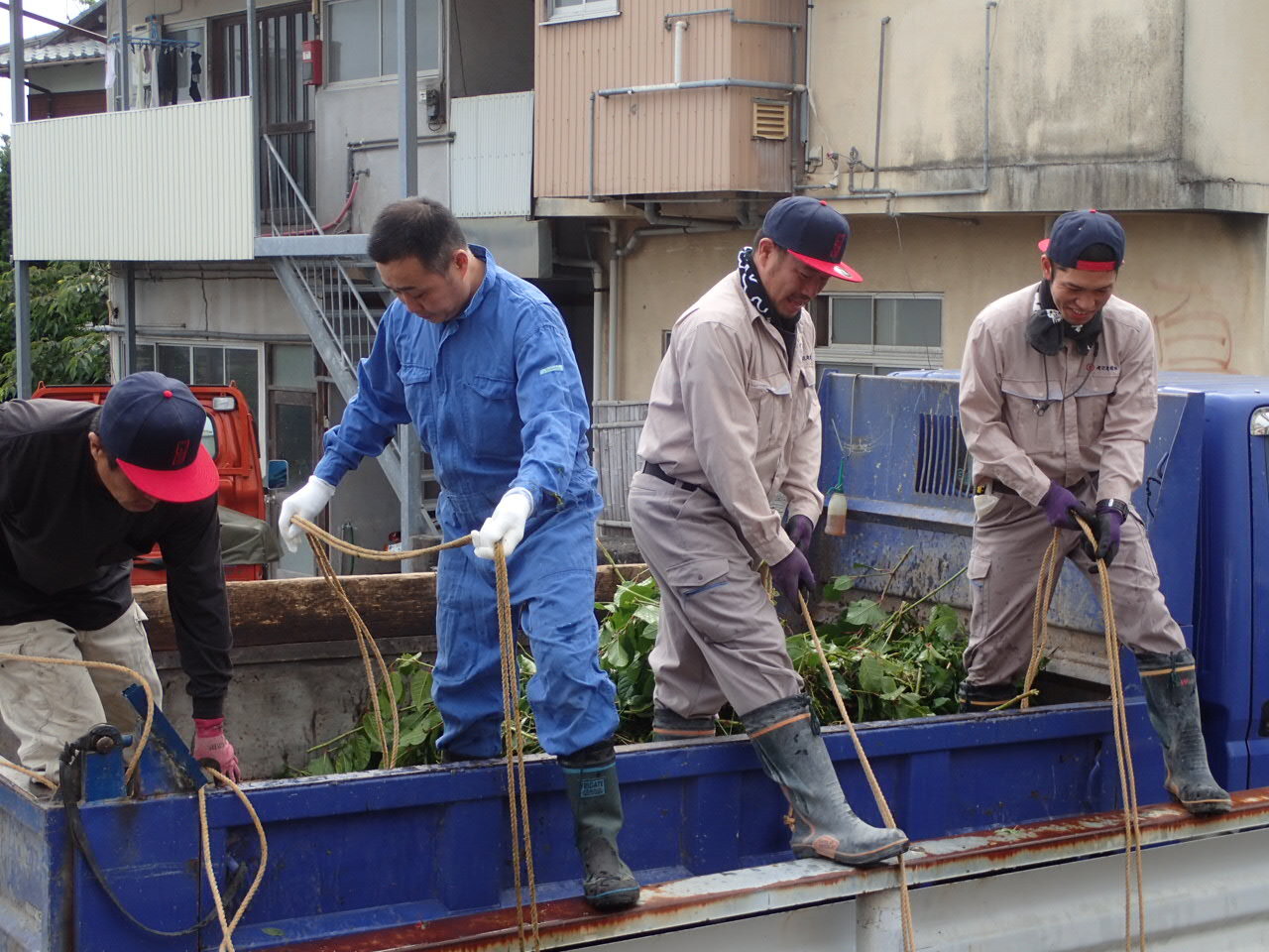 地域清掃活動29年6月